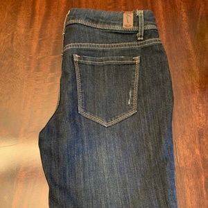 Simply Vera Distressed Skinny Jeans